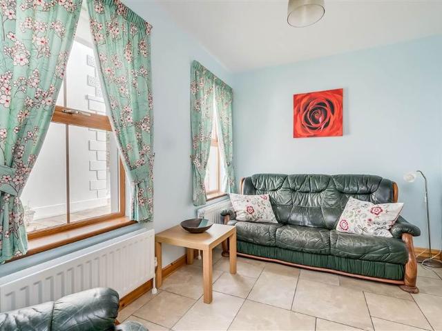 Townhouse for rent in Lisburn, Northern Ireland