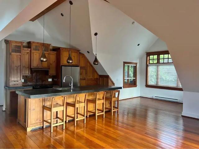 Apartment for rent in South Surrey, Surrey