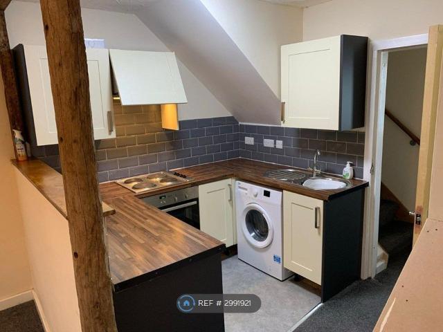 House for rent in Llanbedr Dyffryn Clwyd, Wales