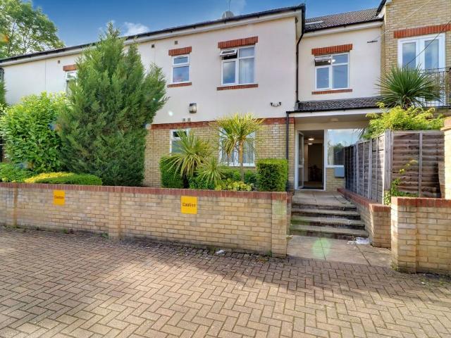 House for rent in London Borough of Harrow, Greater London