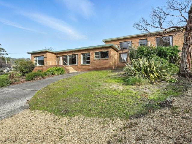Apartment for rent in White Beach, Tasmania