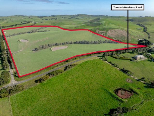 Cottage for sale in Woolamai, Victoria