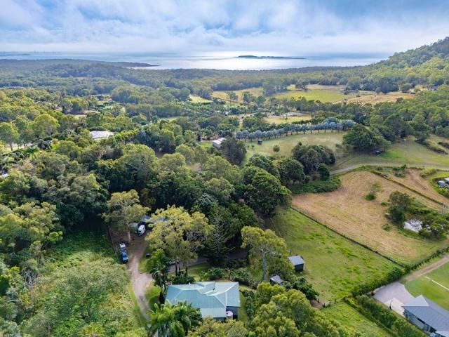 Cottage for sale in Grasstree Beach, Queensland