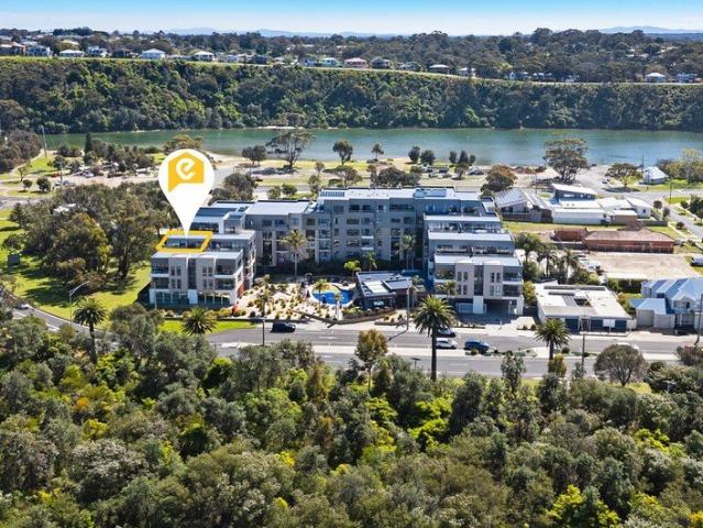 Apartment for sale in Lakes Entrance, Victoria