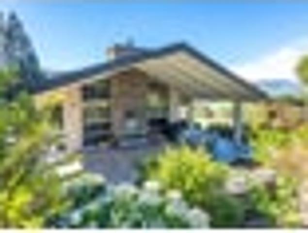 House for sale in Duvauchelle, Banks Peninsula Community