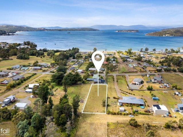 Land for sale in Brooks Bay, Tasmania