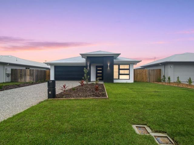 House for rent in Bushland Beach, Queensland