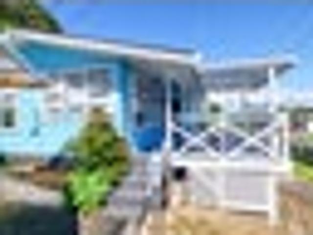 House for sale in Te Puru, Thames-Coromandel District
