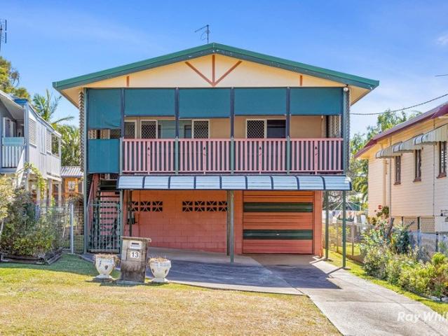 House for sale in Cooee Bay, Queensland