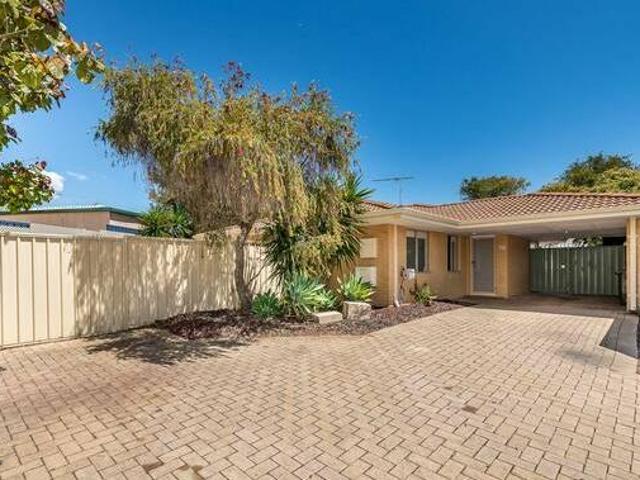House for rent in Cockburn, Western Australia