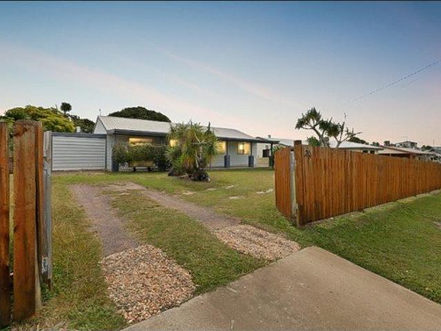 House for rent in Campwin Beach, Queensland