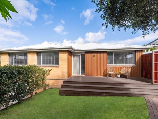 House for sale in Wamberal, Gosford