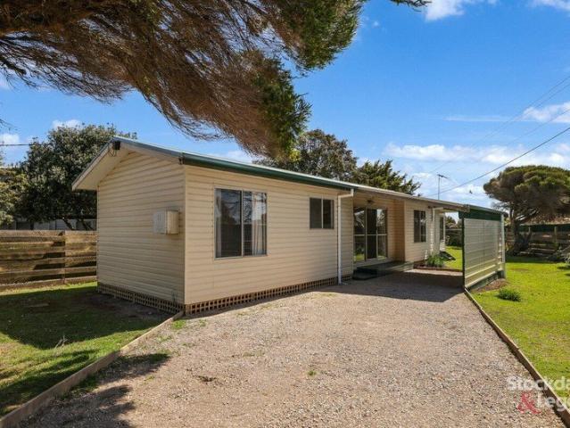 House for rent in Surf Beach, Bass Coast Shire