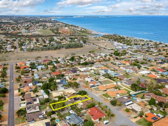Duplex for sale in Merilup, Western Australia