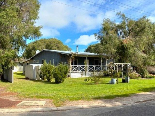 House for sale in Bremer Bay, Shire Of Jerramungup