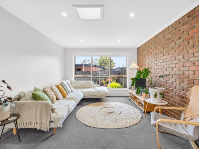 Apartment for sale in Ocean Grove, Victoria
