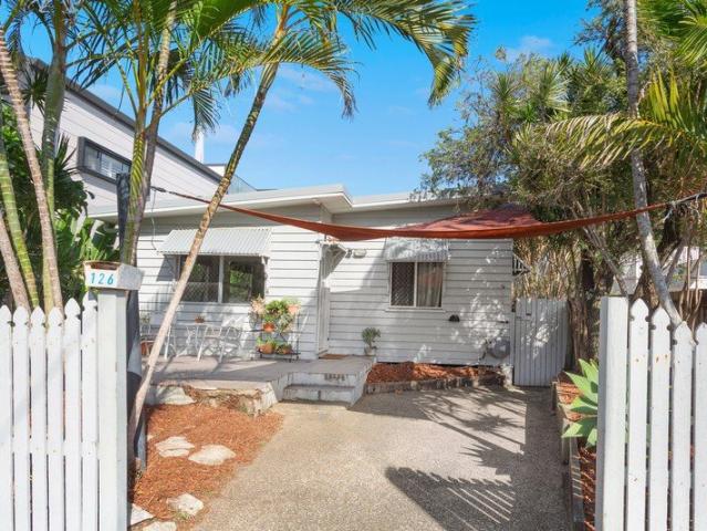 House for sale in Fernbrook, Queensland