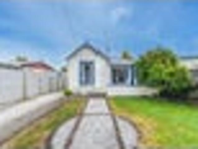 House for sale in Tahunanui