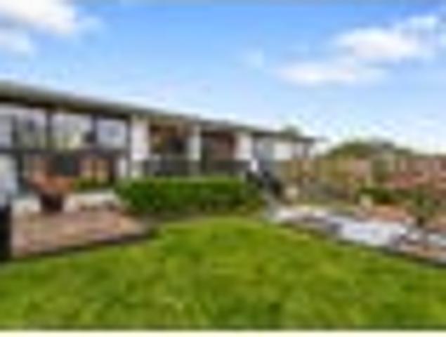 House for sale in Birkdale, Kaipātiki