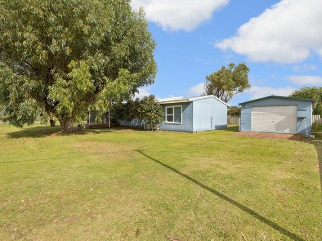 House for sale in Lancelin, Western Australia