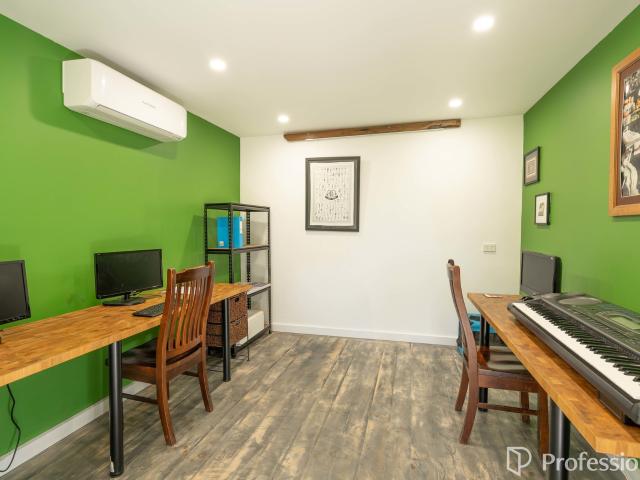 House for sale in Loch Sport, Victoria