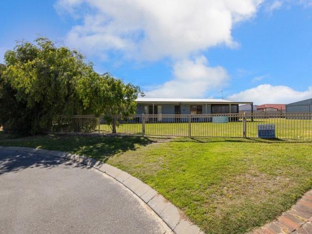 House for sale in Lancelin, Western Australia
