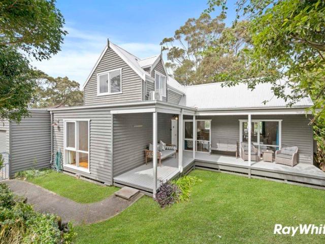 House for rent in Mollymook Beach, Shoalhaven City Council
