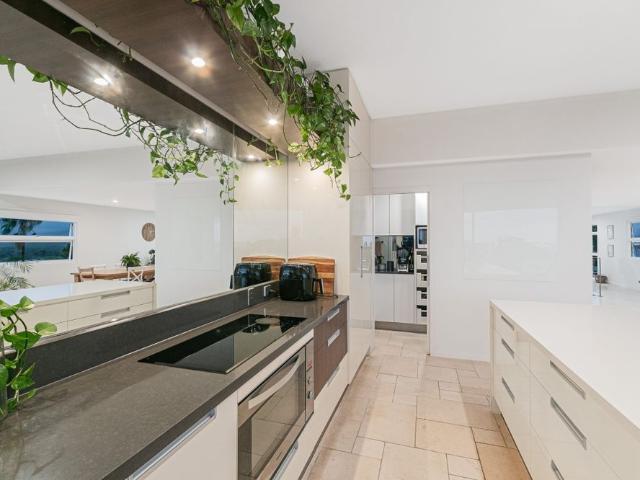 House for sale in Coolangatta House for sale in Coolangatta