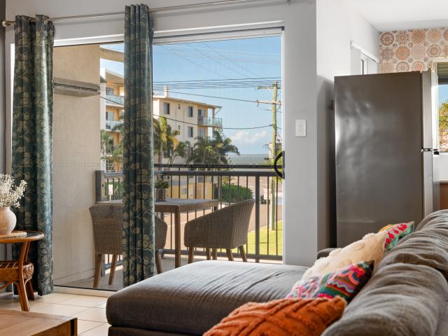 Townhouse for sale in Barney Point, Queensland