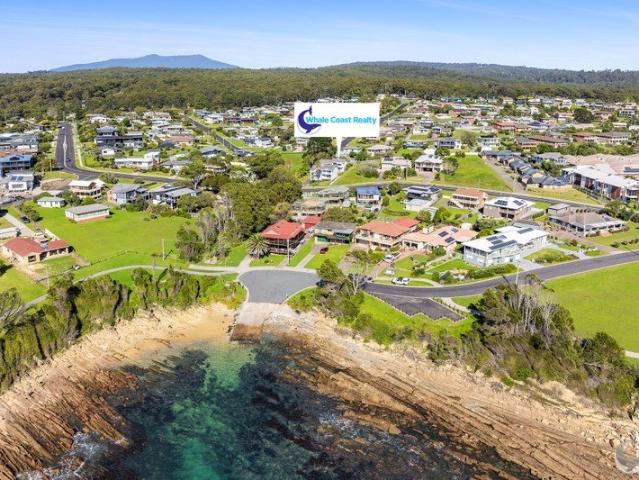Townhouse for sale in Dalmeny, New South Wales