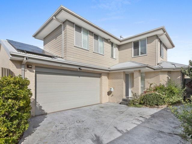 Duplex for sale in Flinders, New South Wales