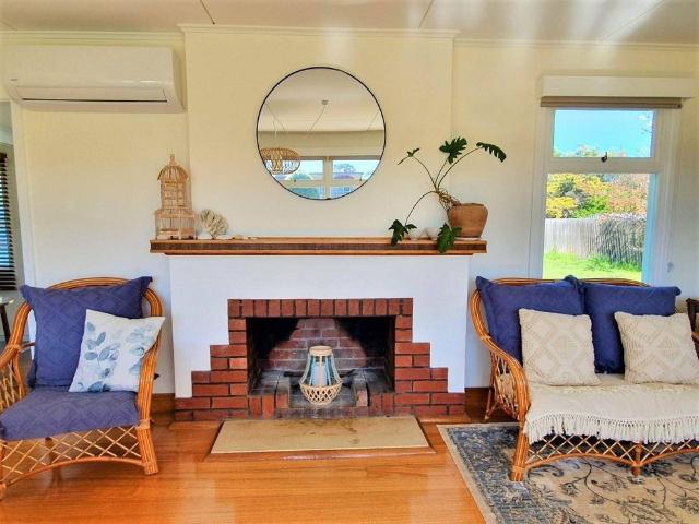 House for rent in Dodges Ferry, Tasmania