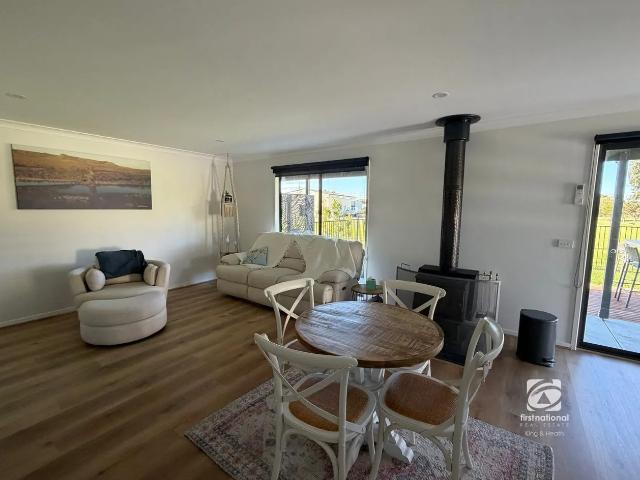 Apartment for rent in Forge Creek, Newlands Arm