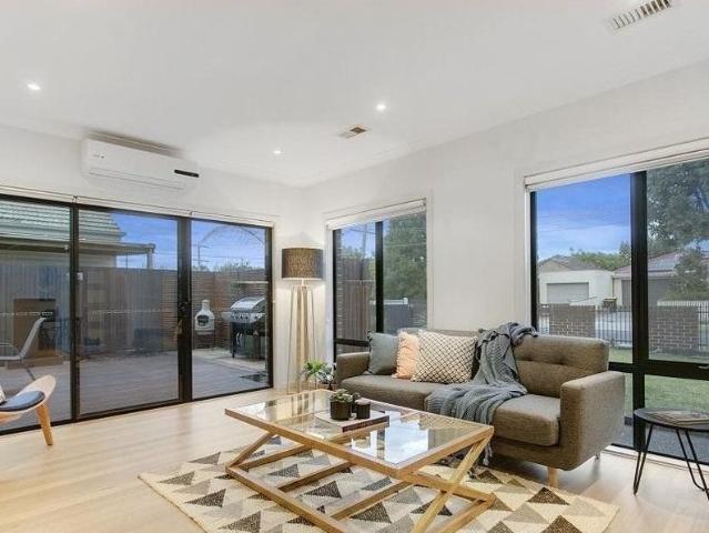 Townhouse for rent in Camerons Creek, Victoria