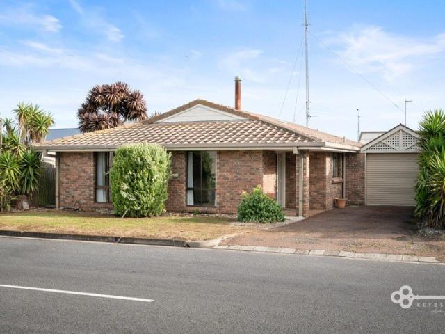 House for sale in Cape Douglas, South Australia