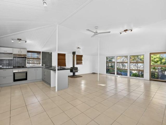 House for rent in Keppel Sands, Queensland