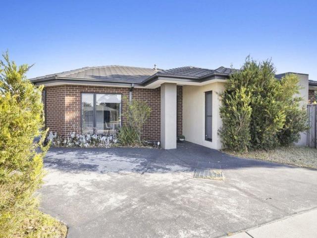 Apartment for sale in Rosebud, Melbourne