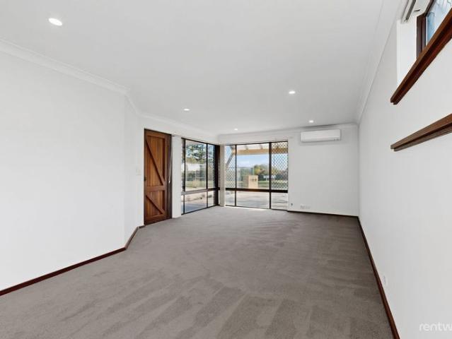 House for rent in Shoalwater, Western Australia