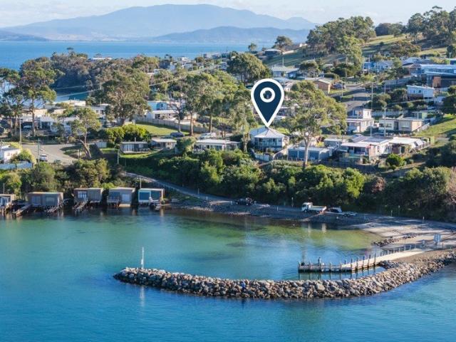 House for sale in Primrose Sands, Tasmania