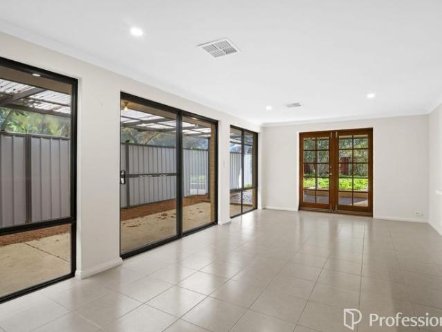 House for rent in Waikiki, Western Australia