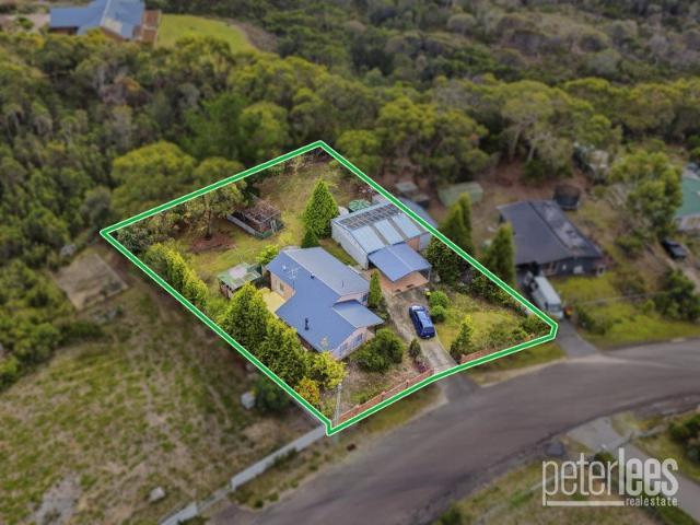 House for sale in Greens Beach, Tasmania