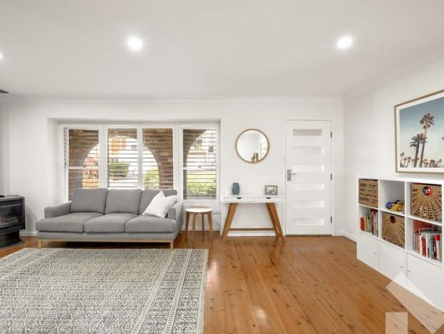 House for rent in Wollongong West, New South Wales