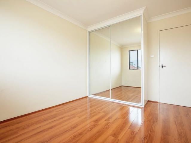 Apartment for rent in Fairy Meadow, Wollongong City Council