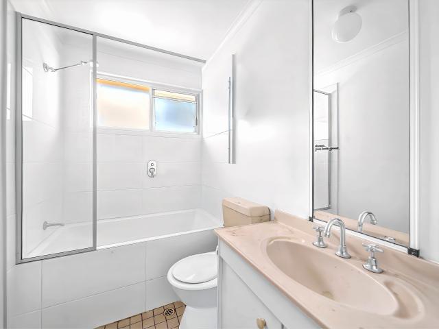 Apartment for sale in Cannonvale, Queensland