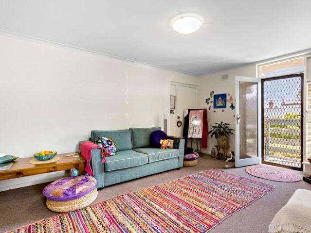 Apartment for rent in Glenelg, Adelaide