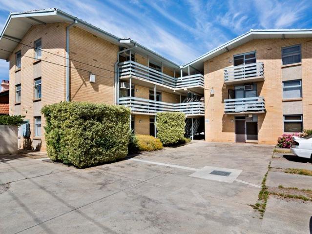 Apartment for rent in Glenelg, Adelaide