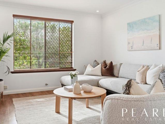 Villa for sale in Stirling, Western Australia