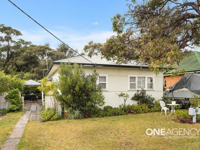 House for rent in Wollongong West, New South Wales