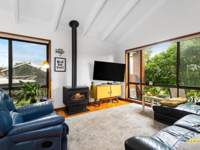 Apartment for rent in St Leonards, Victoria