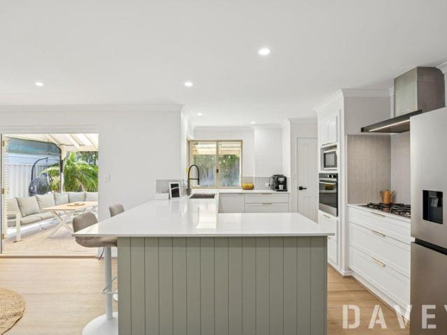 Apartment for sale in Stirling, Western Australia